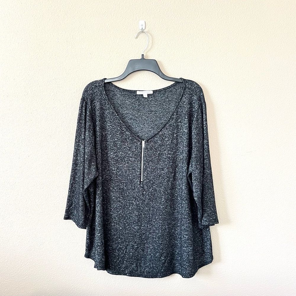 Green Envelope Half Zip V Neck Top